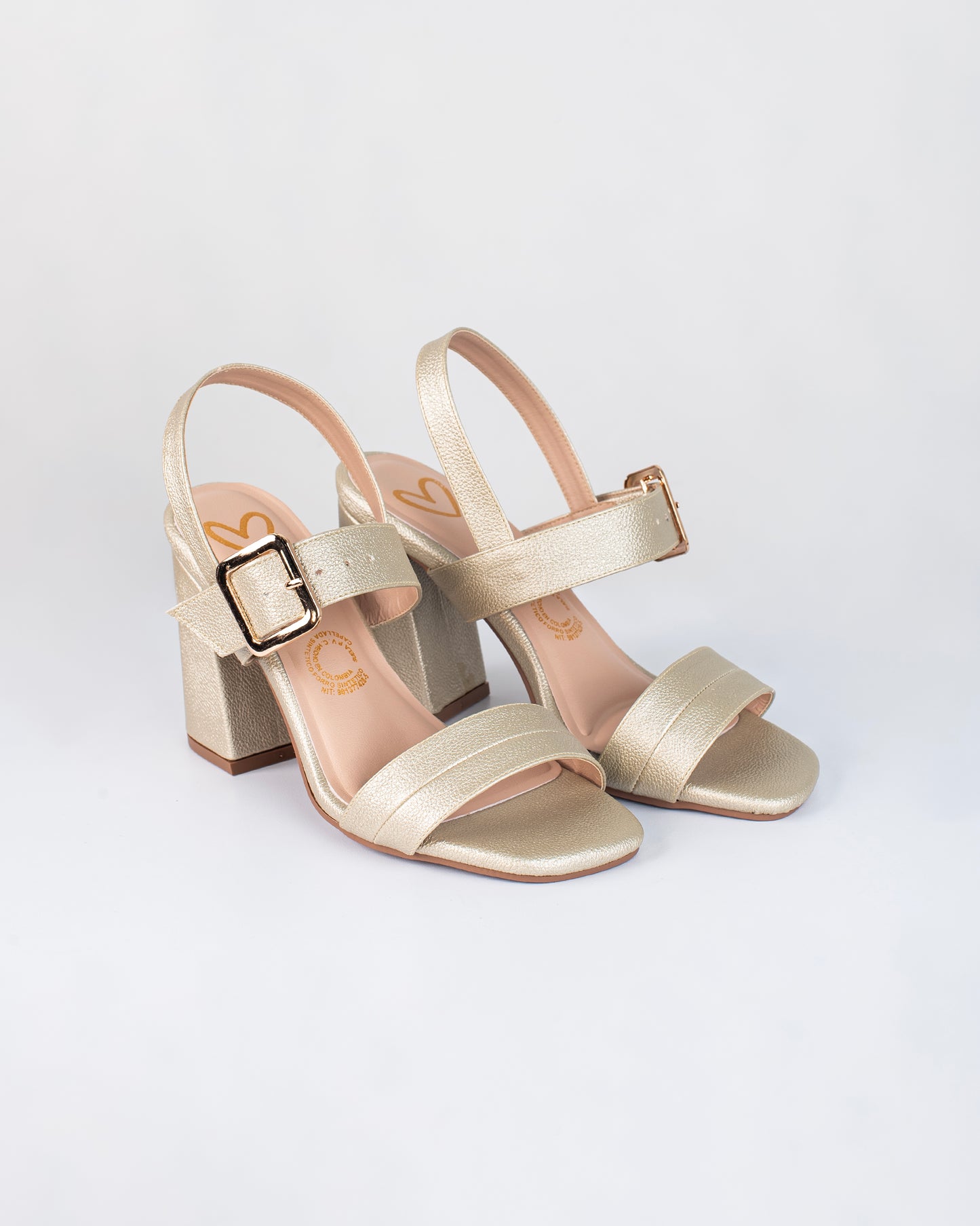 Nuevas Sandalias Aura